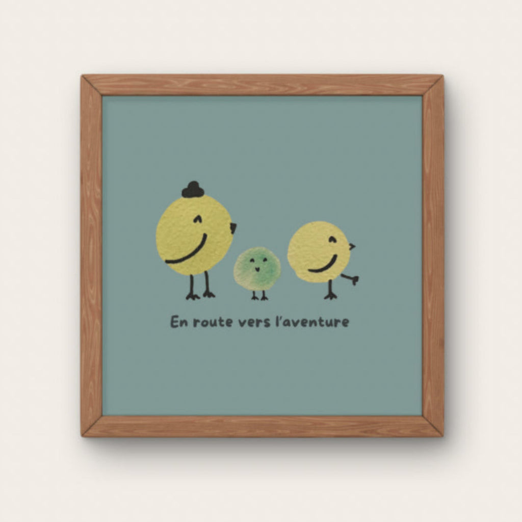 Illustration aquarelle trois poussins jaunes et verts marchant avec texte en route vers l'aventure pour décoration chambre bébé mixte.