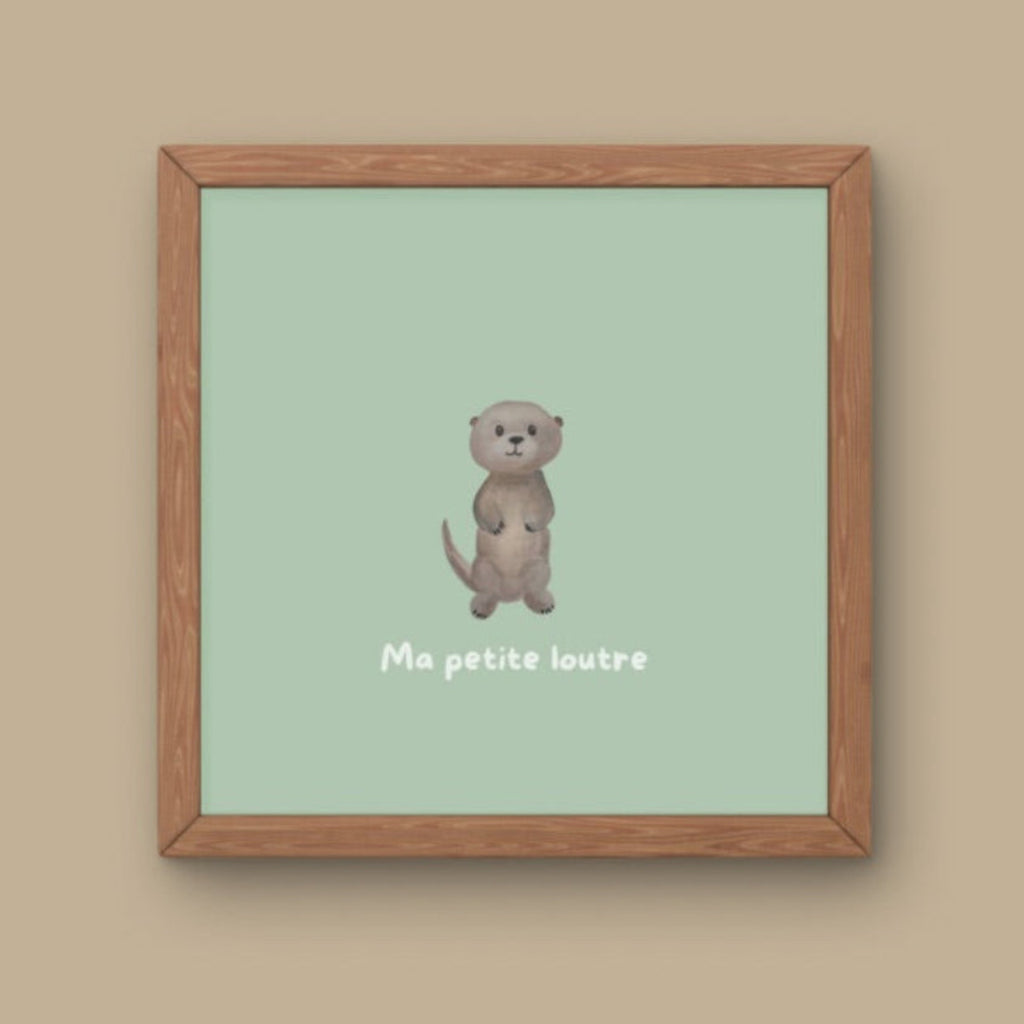 Illustration minimaliste loutre debout mignonne avec texte Ma petite loutre pour décoration chambre bébé thème nature.
