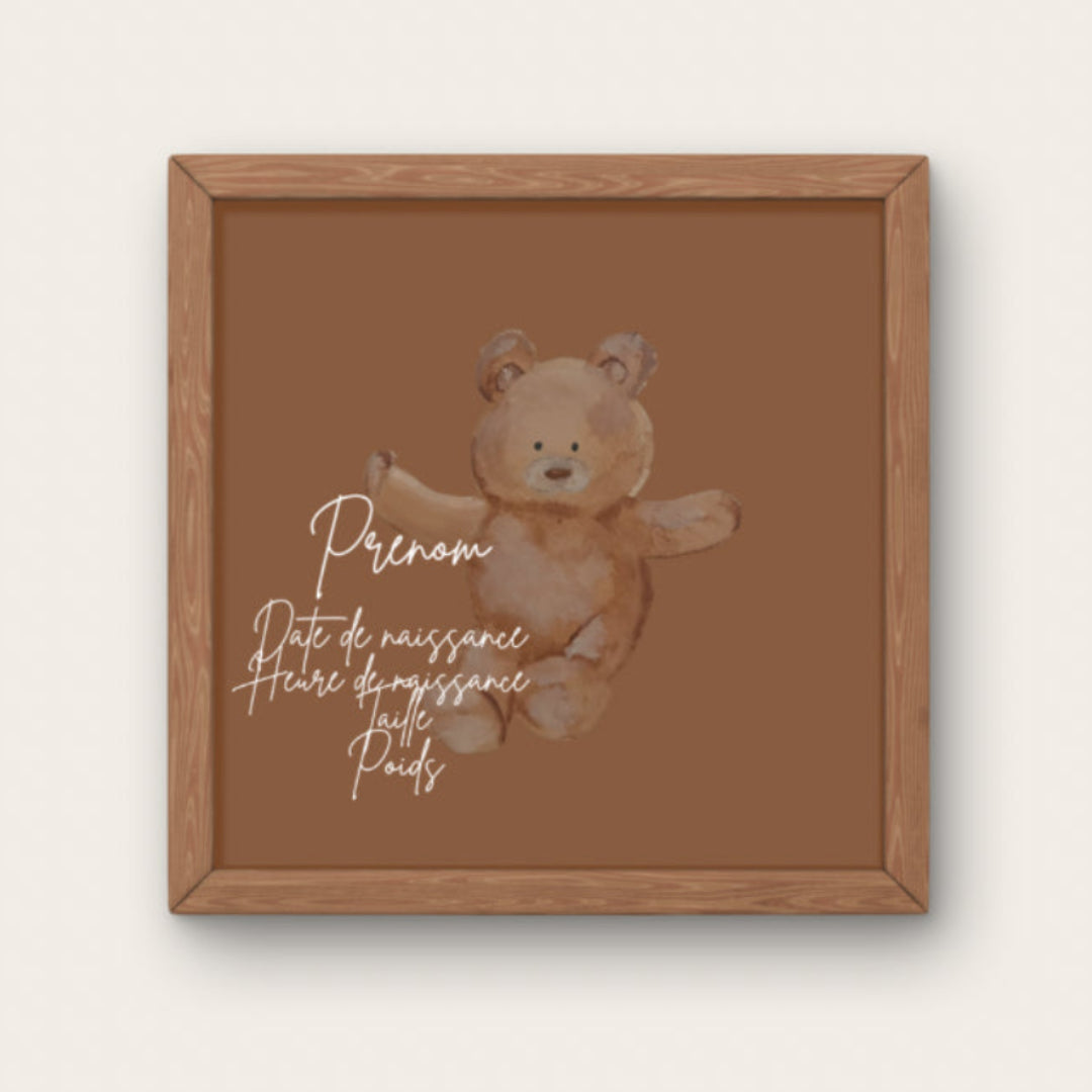 Créez un souvenir unique avec l'affiche de naissance personnalisée "Ours". Inscrivez prénom, poids et date aux côtés d'un tendre ours en peluche.