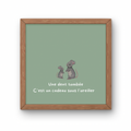 Illustration deux souris grises avec texte Une dent tombée c'est un cadeau sous l'oreiller pour décoration enfant thème Petite Souris.